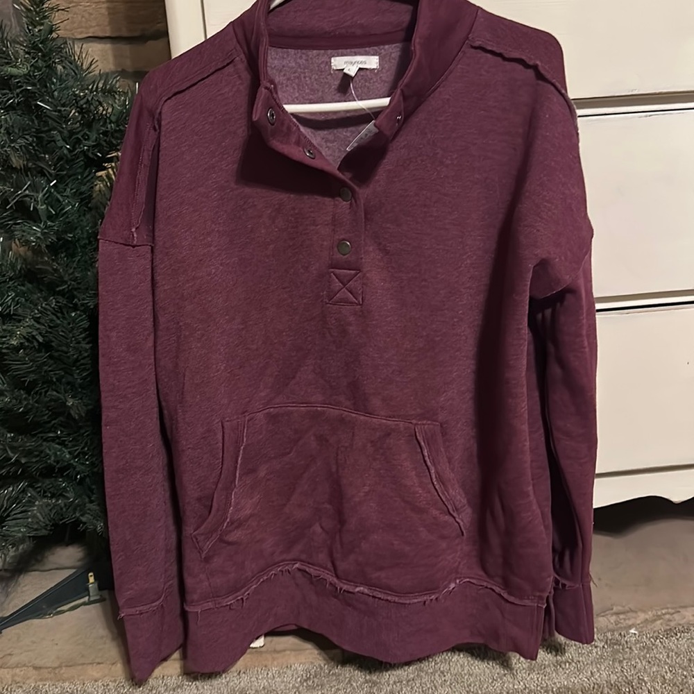 Maurices burgundy pullover sweatshirt